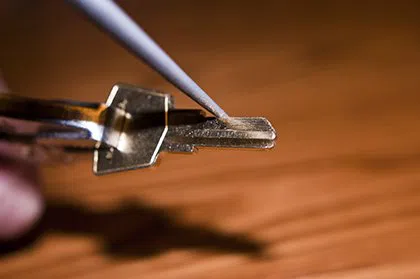 Lawrence MA Locksmith Store Lawrence, MA 978-883-3160 - broken-key-extraction